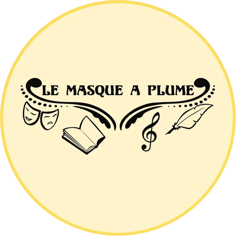 Logo rond de l'association Le Masque à Plume : masques de théâtre, livre ouvert, clé de sol et plume d'écriture sur fond crème